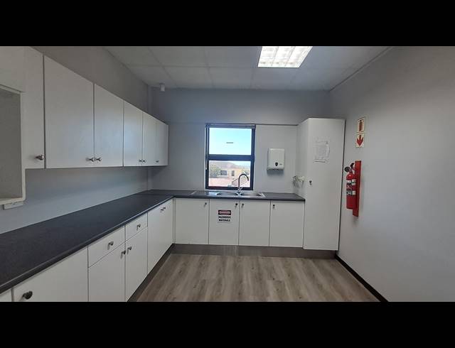479M² OFFICE TO LET IN BEREA